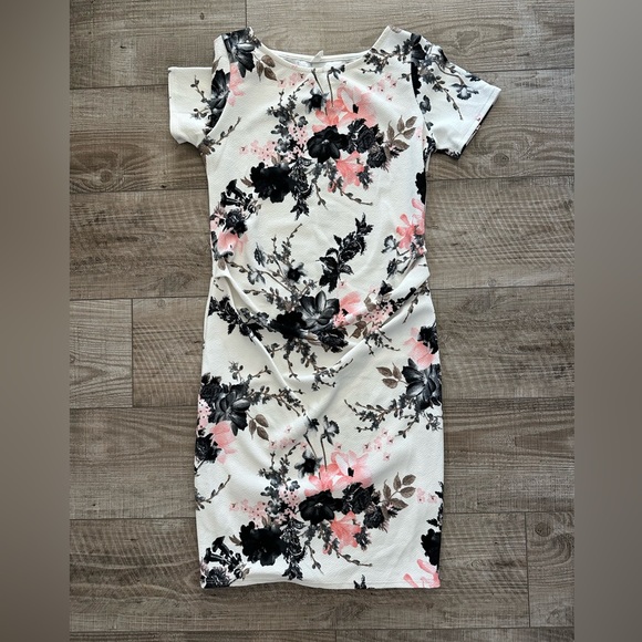 Pinkblush maternity dress - Picture 1 of 1